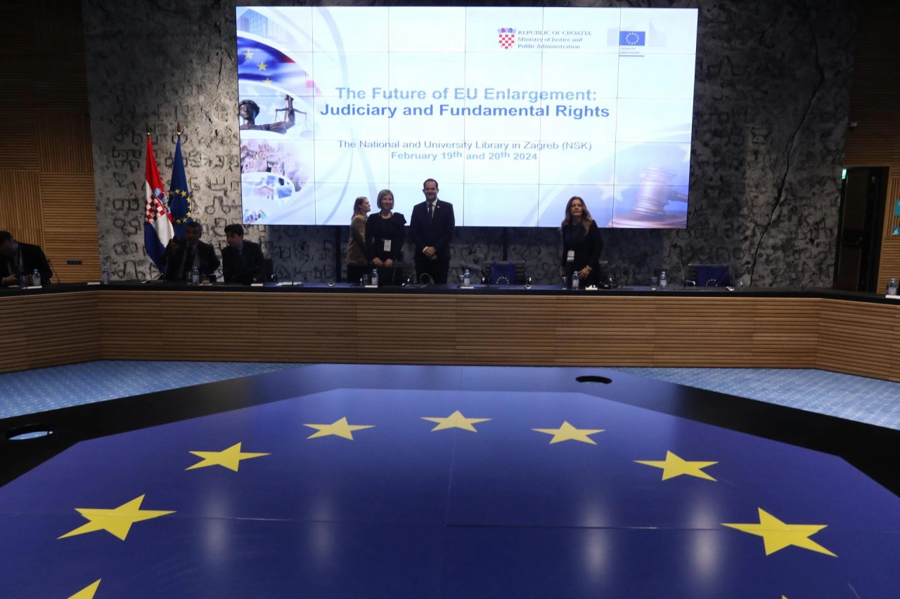 Snažna podrška za BiH i daljnje proširenje uoči samita EU-a